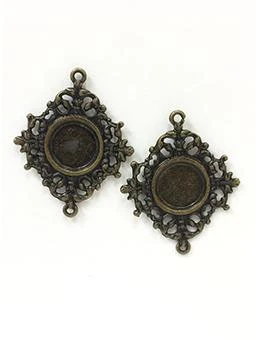 Rue Romantique Small Diamond Filigree Brass Closed Bezel, 2 Pc. 4 Rue Romantique Small Diamond Filigree Brass Closed Bezel, 2 Pc. - Image 2