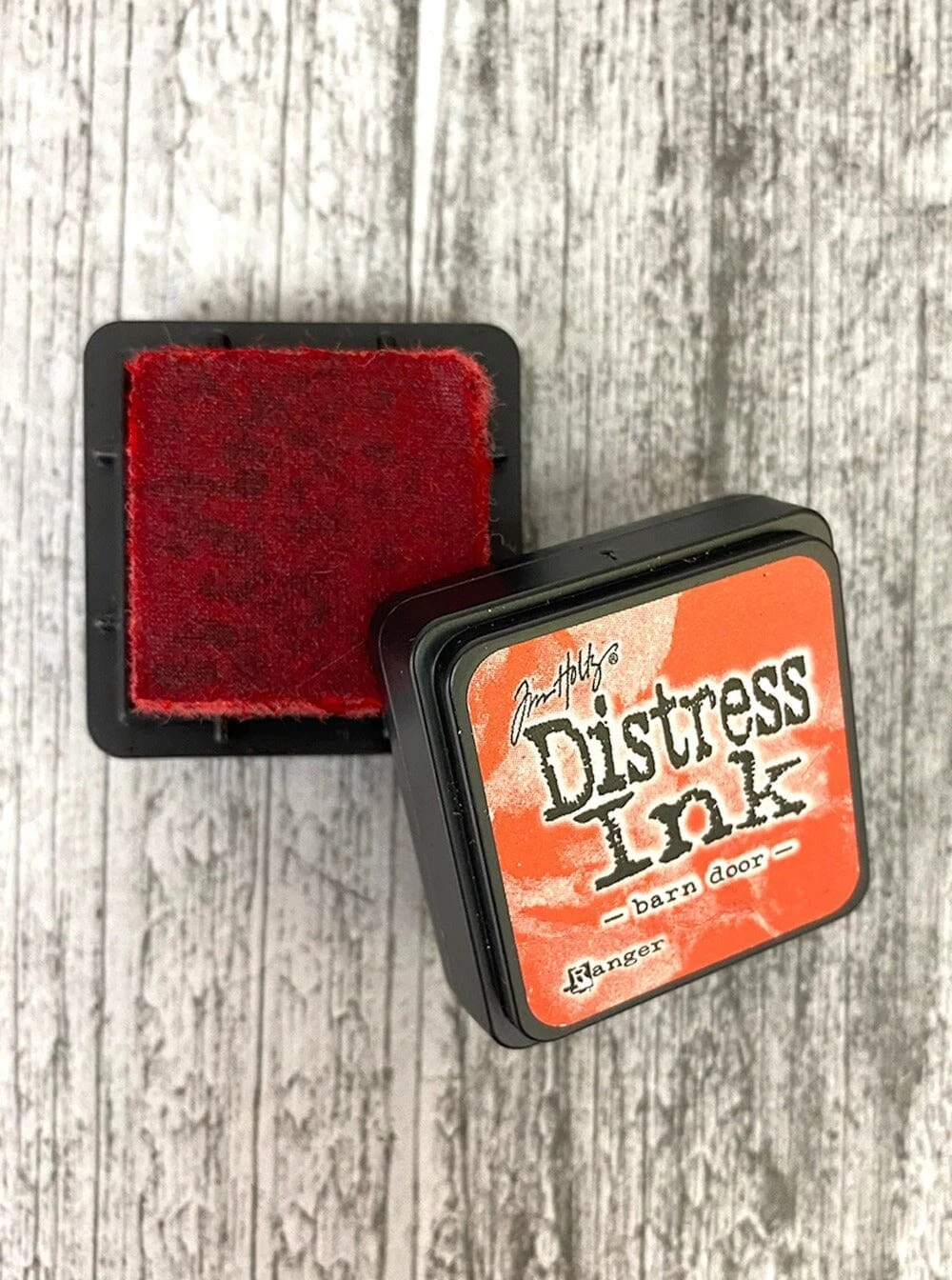 Tim Holtz Mini Distress® Ink Pad Barn Door 4 Tim Holtz Mini Distress® Ink Pad Barn Door - Image 2